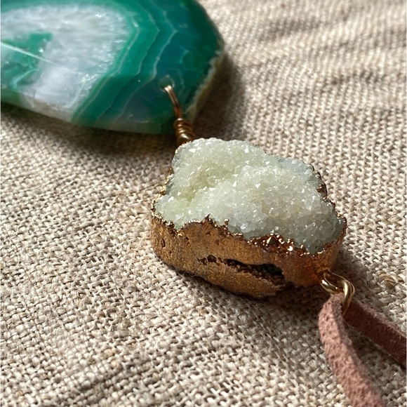 Oversized Gilded Druzy Quartz and Agate Slice Pendant - Picture 3 of 3